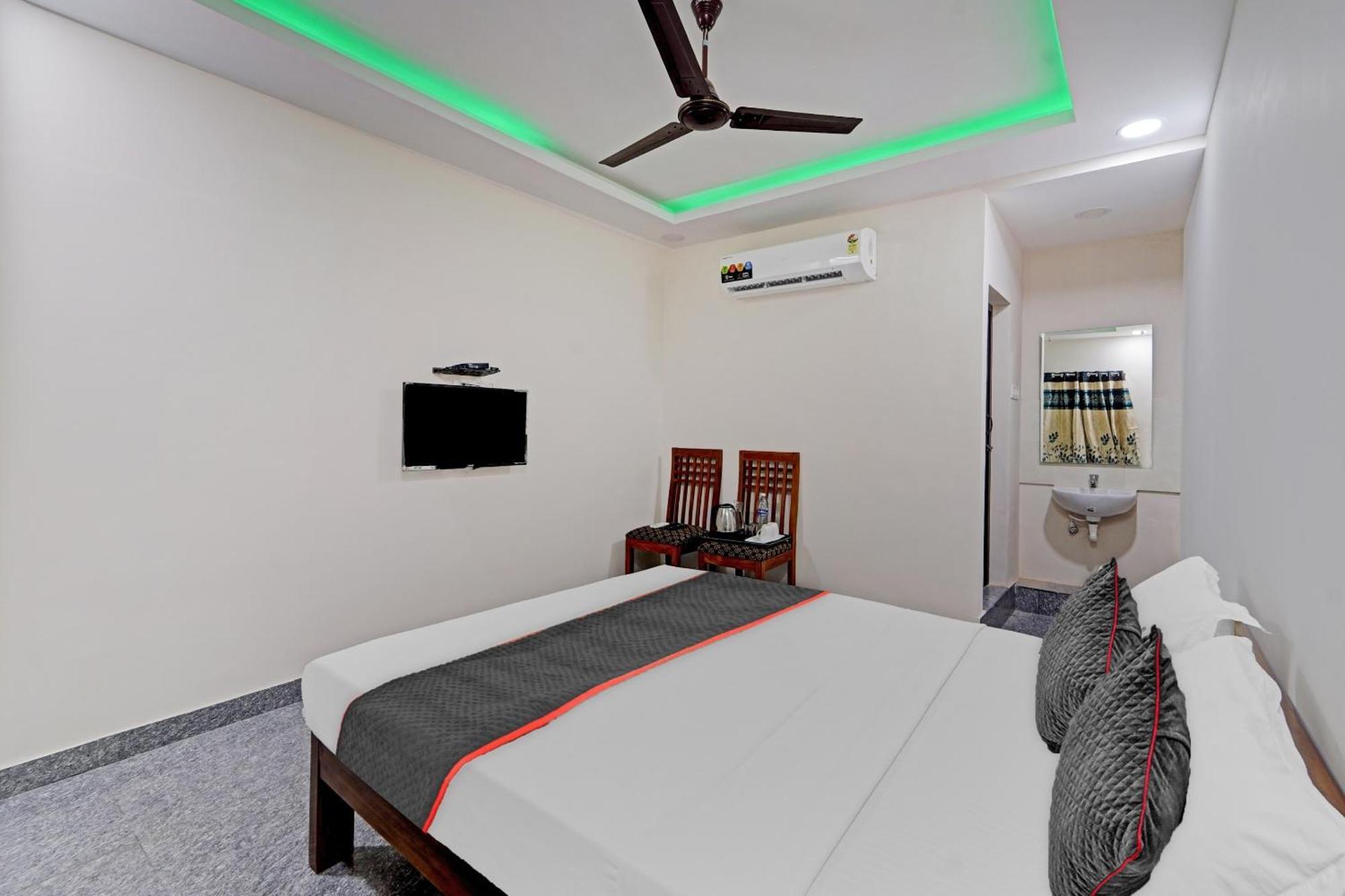 Super Townhouse 1096 Hotel Redfox Nungambakkam Near Apollo & Shankar Nethralaya Hospital Chennai Zewnętrze zdjęcie
