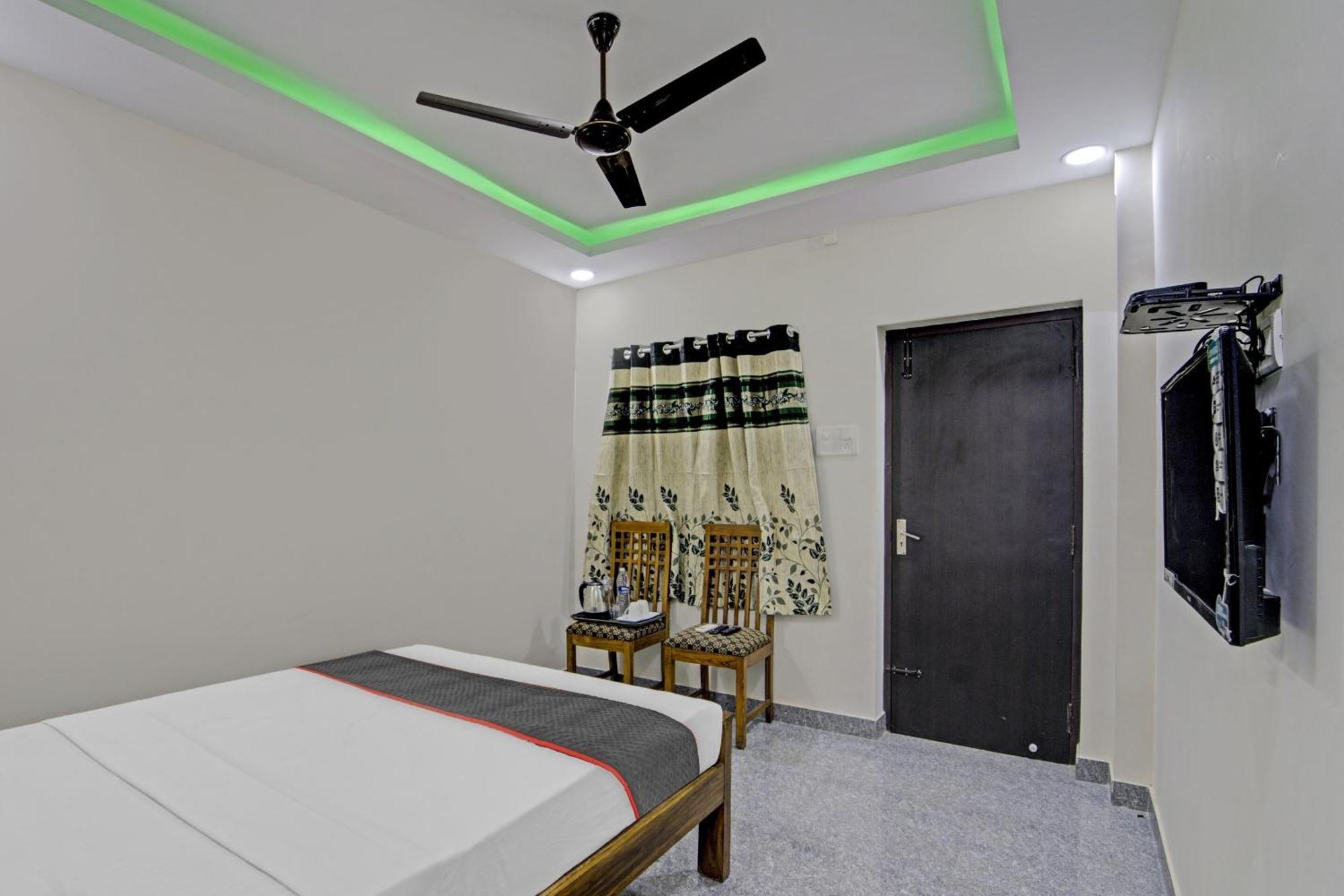 Super Townhouse 1096 Hotel Redfox Nungambakkam Near Apollo & Shankar Nethralaya Hospital Chennai Zewnętrze zdjęcie