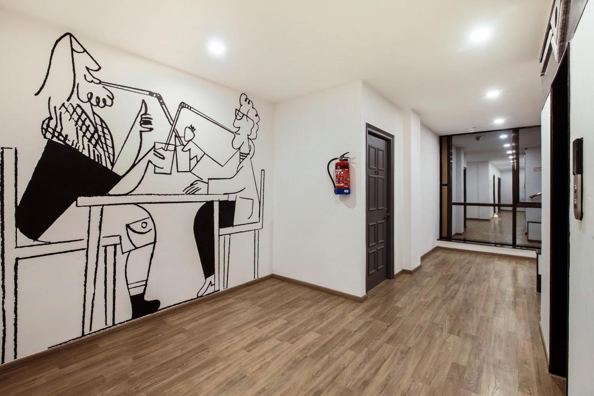 Super Townhouse 1096 Hotel Redfox Nungambakkam Near Apollo & Shankar Nethralaya Hospital Chennai Zewnętrze zdjęcie